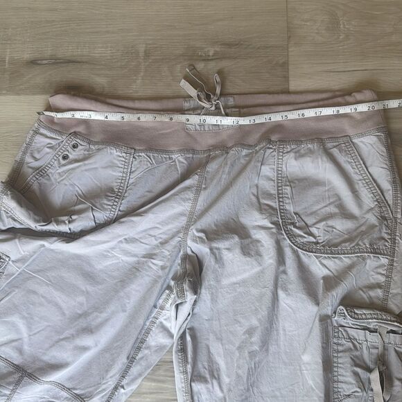 Calvin Klein Khaki Capri Cargo Pants XXL - Picture 5 of 10